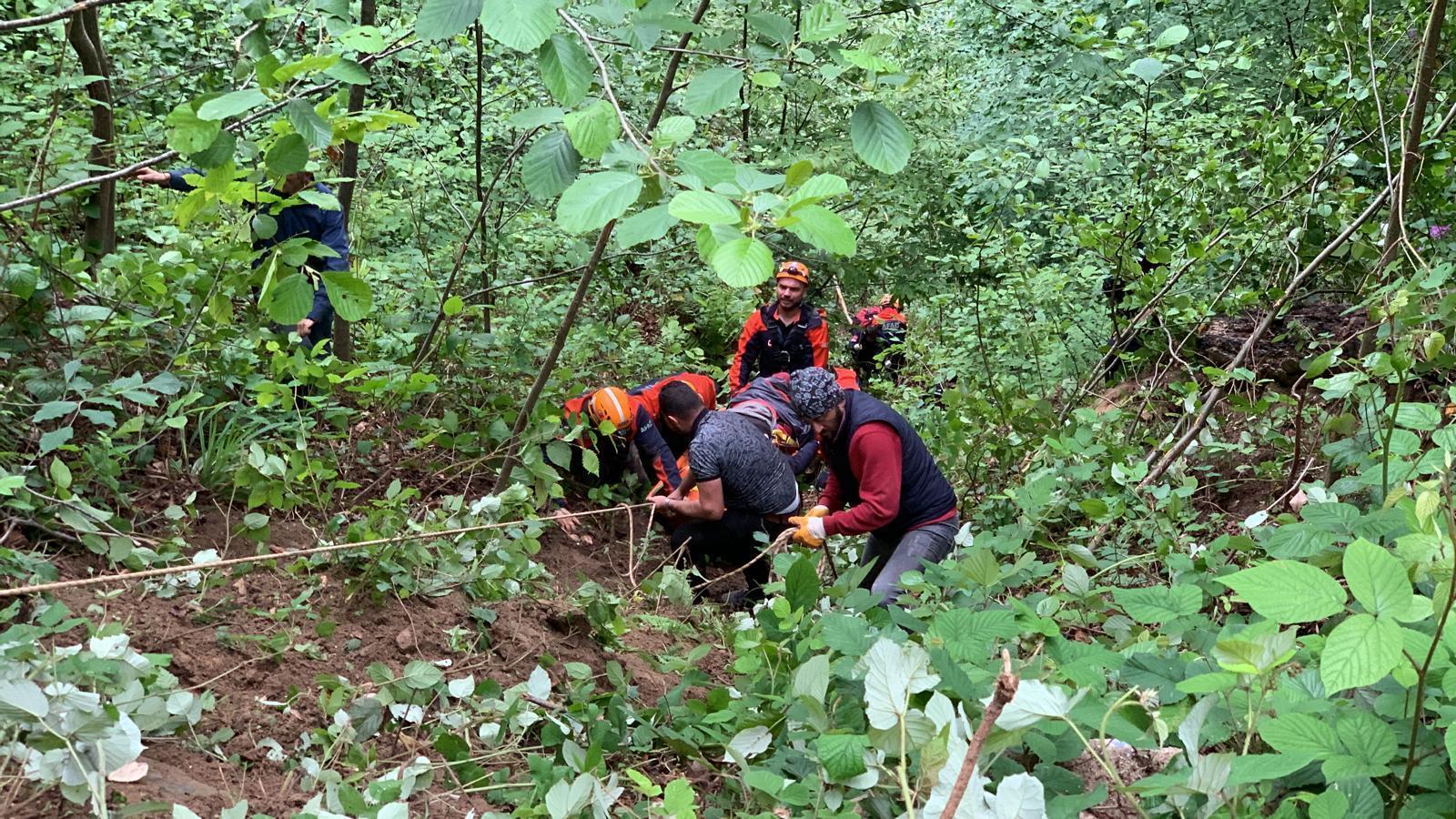 Rize’de otomobil uçuruma yuvarlandı! Ölü ve yaralılar var