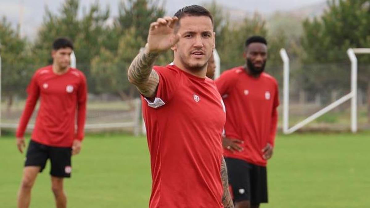 Sivasspor'a Rey Manaj müjdesi!