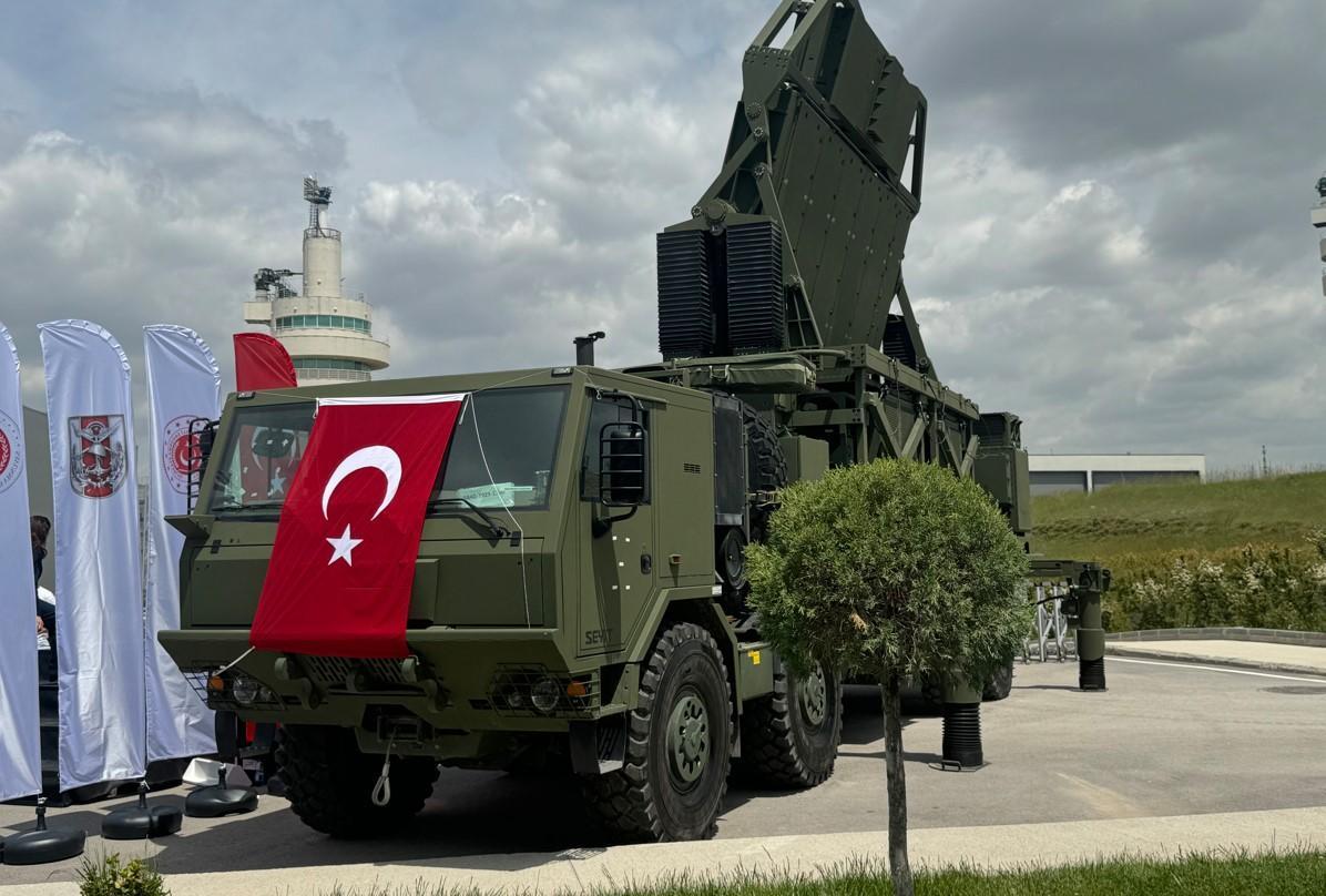 Türkiye'nin en uzun menzilli radarı ALP 300-G, artık TSK'da