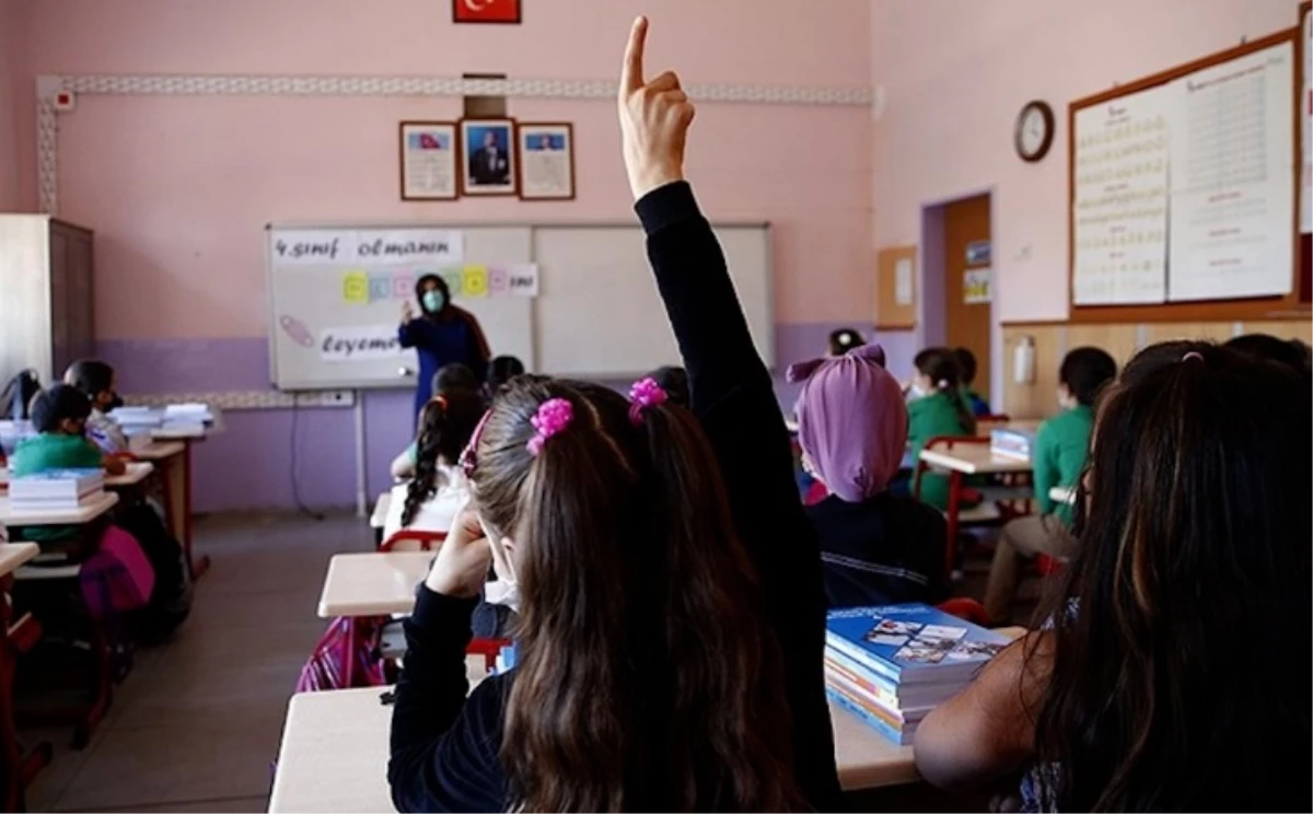 Yarın ders işlenmeyecek mi, 10 Mayıs Cuma yoklama var mı?