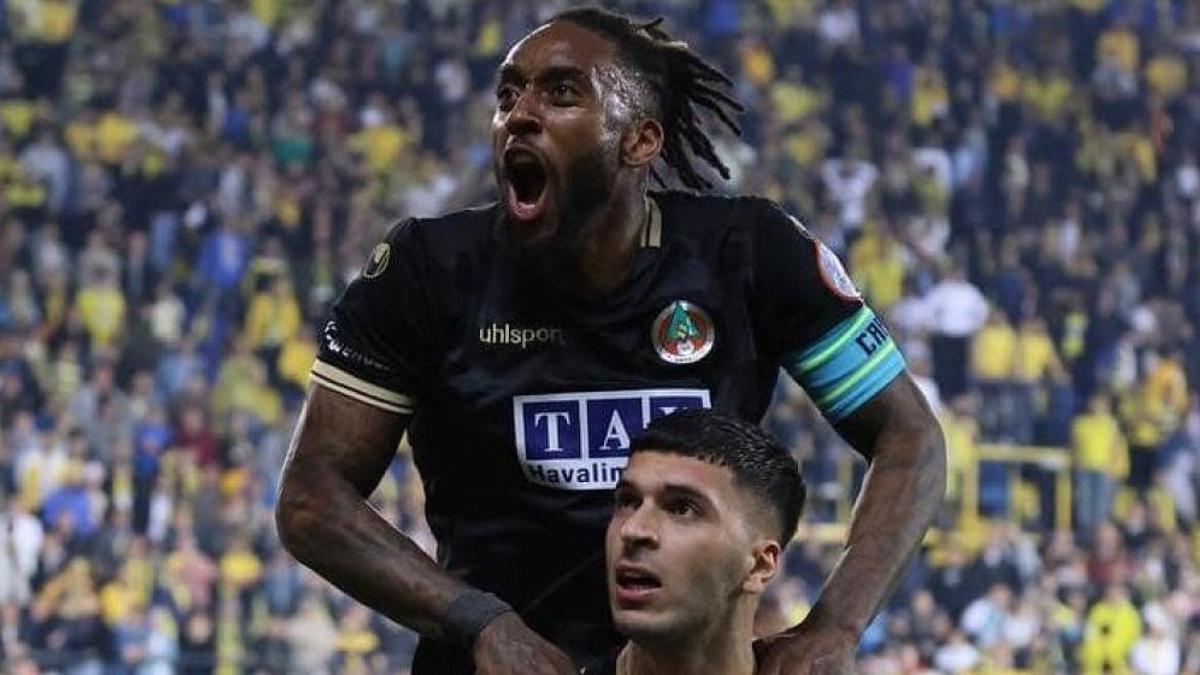 Amedspor büyük oynuyor! Leroy Fer bombası, görüşmeler başladı