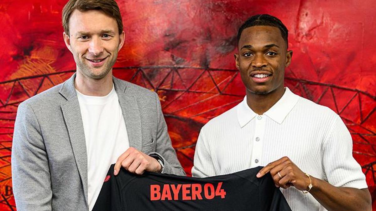 Bayer Leverkusen, Jeanuel Belocian'ı transfer etti