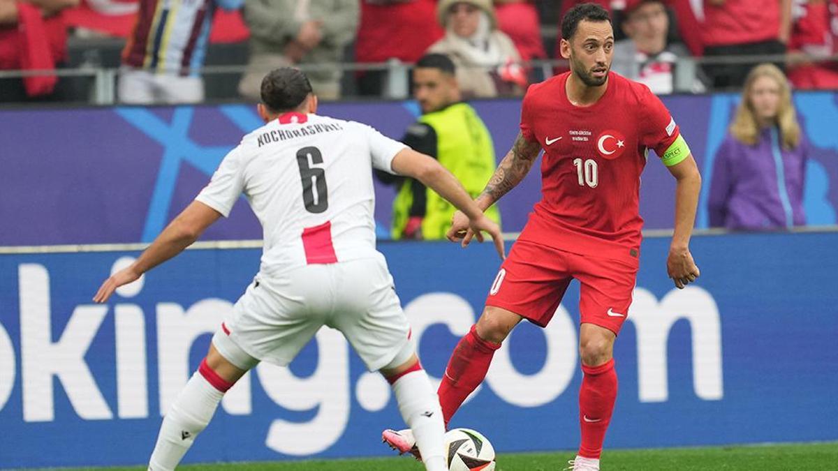 Bayern Münih'ten Hakan Çalhanoğlu hamlesi! Almanlar duyurdu...