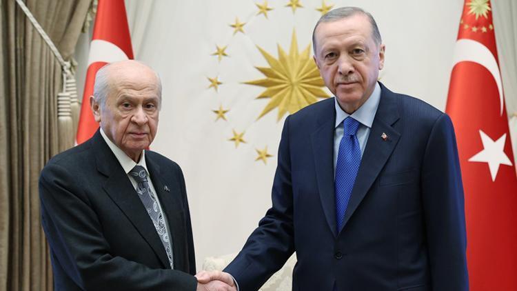 Cumhurbaşkanı Erdoğan'dan Devlet Bahçeli'ye bayram tebriği