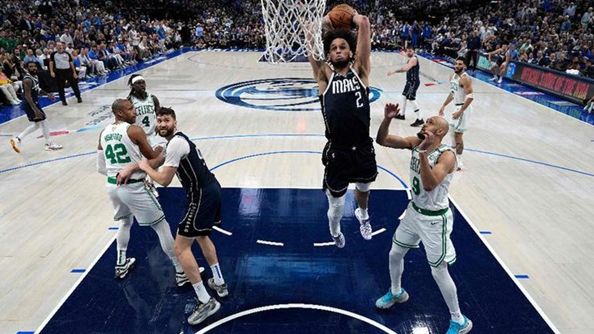 Dallas Boston'u devirdi seriyi uzattı!