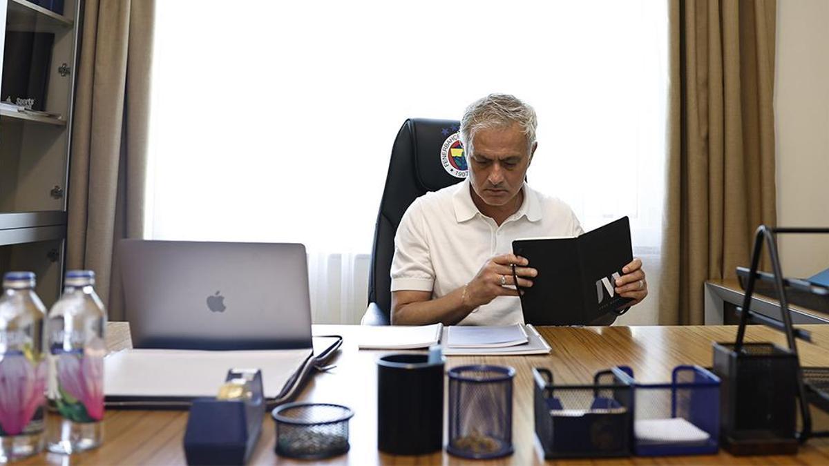 Fenerbahçe'de Jose Mourinho'dan milli oyunculara yakın takip