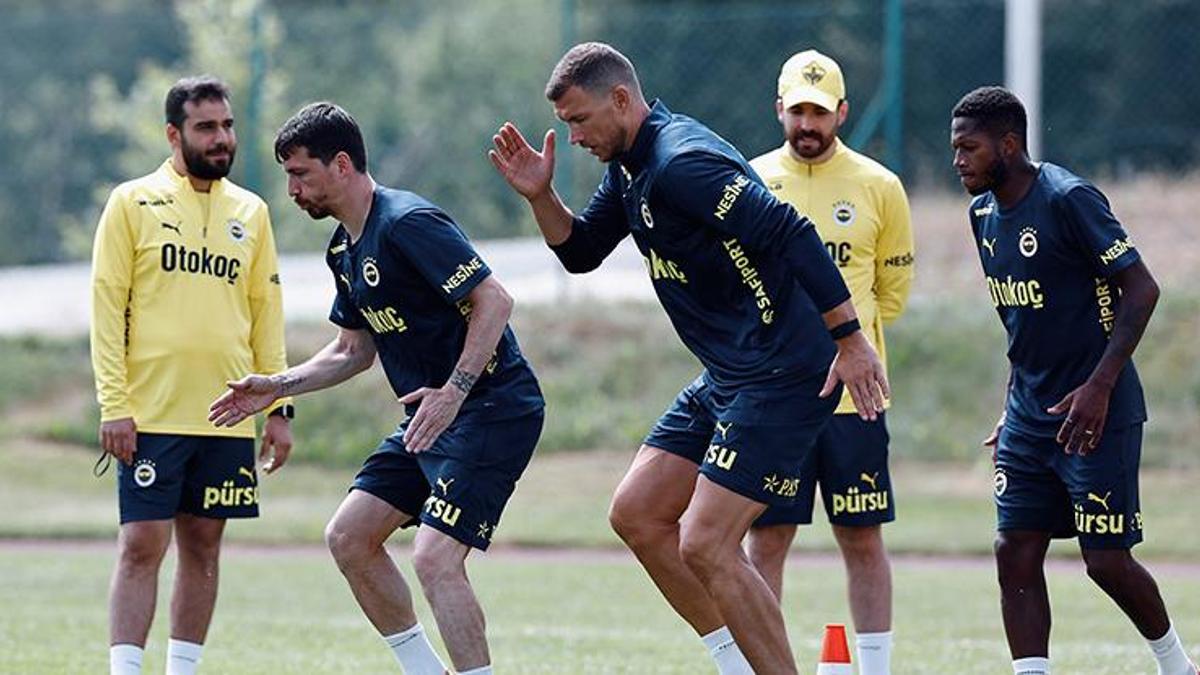 Fenerbahçe'de yeni sezon hazırlıkları sürüyor