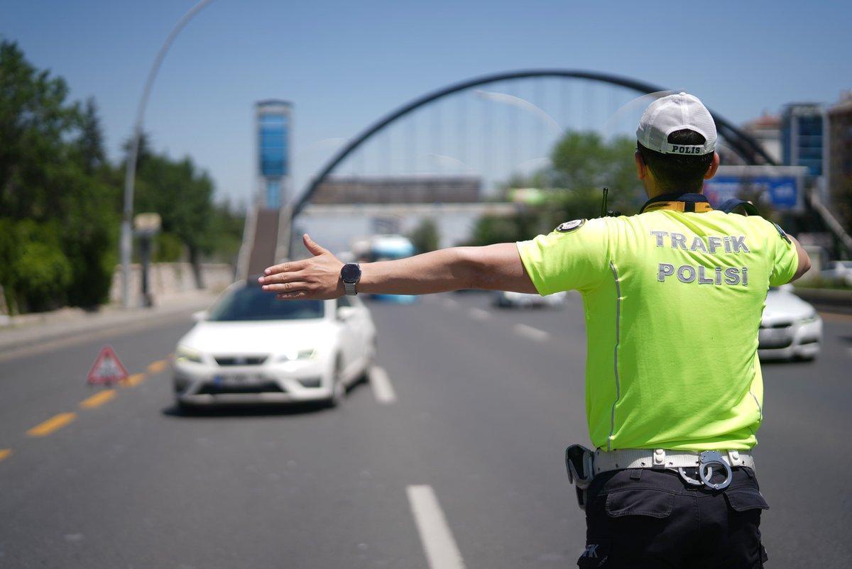 İstanbul Valiliği açıkladı: Beyoğlu'nda bazı yollar kapatılacak