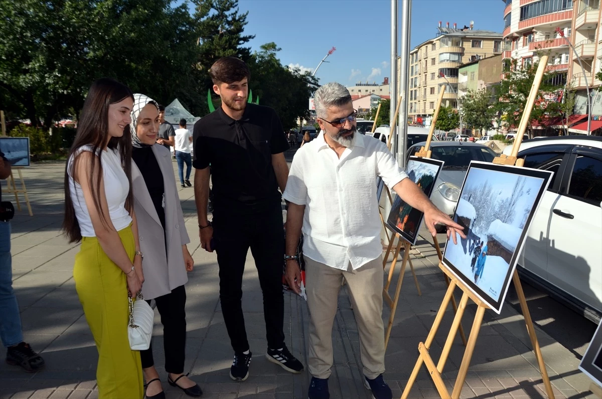 Muşlu Yazar ve Fotoğraf Sanatçılarının Sergisi ve Kitap Standı İlgi Gördü