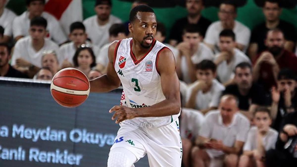 Pınar Karşıyaka'dan McCollum ve Vitto Brown kararı