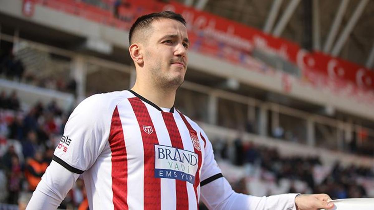 Sivasspor'da Rey Manaj'a İtalyan devi talip oldu! Rekor bonservis bedeli beklentisi