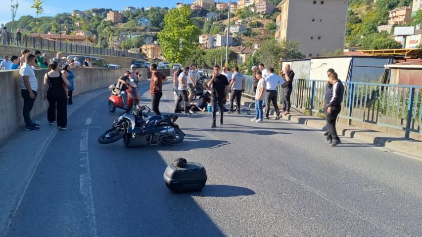 Üsküdar'da feci kazada motosiklet sürücüsü hayatını kaybetti