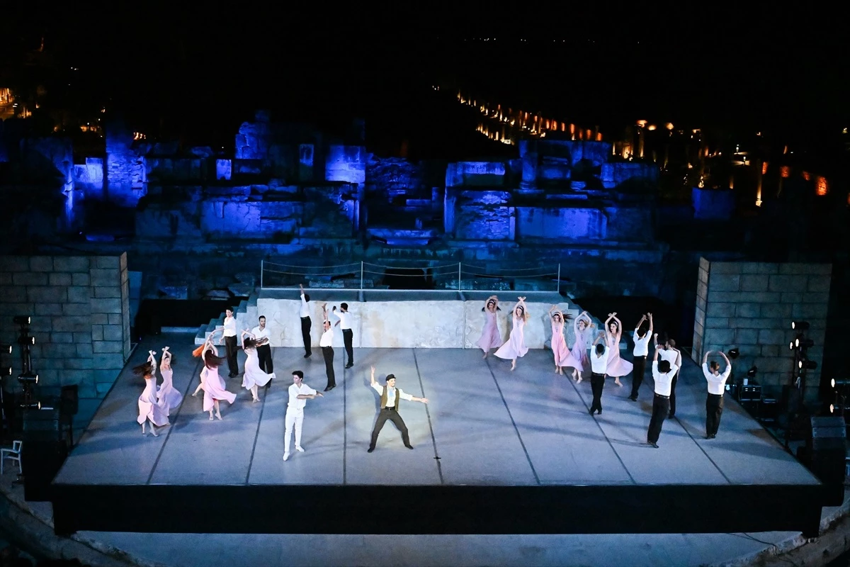 7. Uluslararası Efes Opera ve Bale Festivali Zorba balesiyle sona erdi