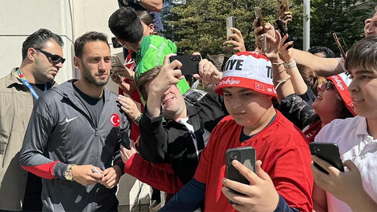 A Milli Futbol Takımı Berlin'den ayrıldı