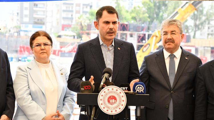 Bakan Kurum'dan deprem konutları açıklaması: Yıl sonuna kadar en az 200 bin konutu teslim edeceğiz