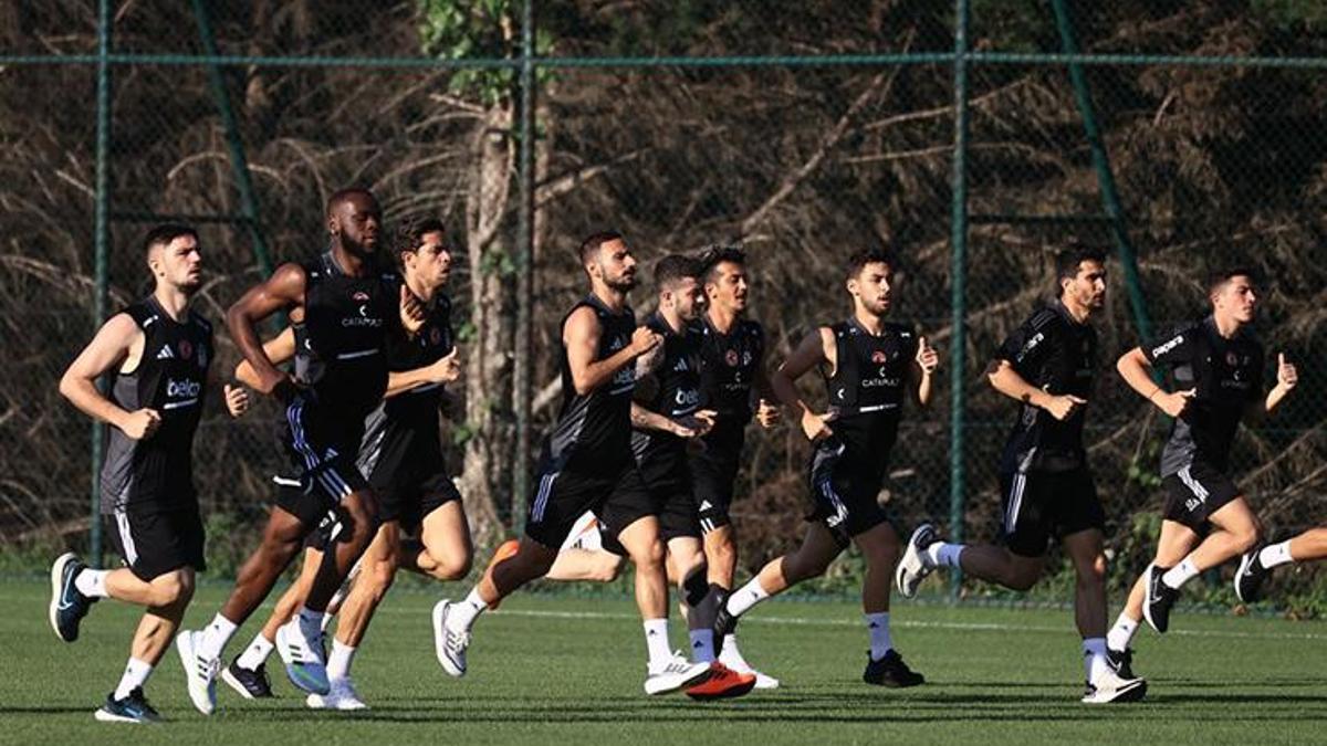 Beşiktaş'ta futbolcular performans testlerinden geçti