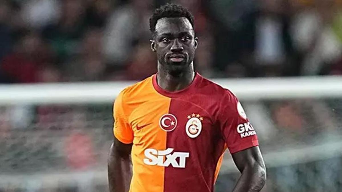 Galatasaraylı Davinson Sanchez'den transfer açıklaması: 'Ne olduğunu göreceğiz'