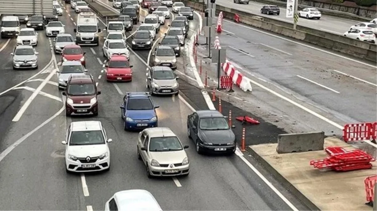 İstanbul'da 90 gün sürecek yol çalışması! D-100 kara yolu 2 şeride düşürülecek