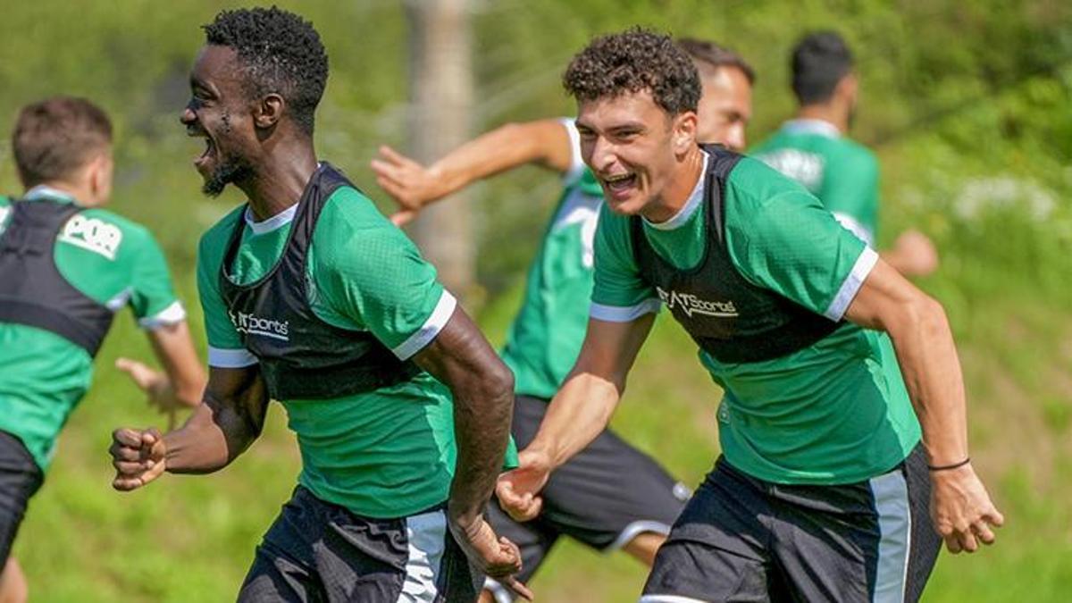 Konyaspor’da yeni transferler antrenmanda