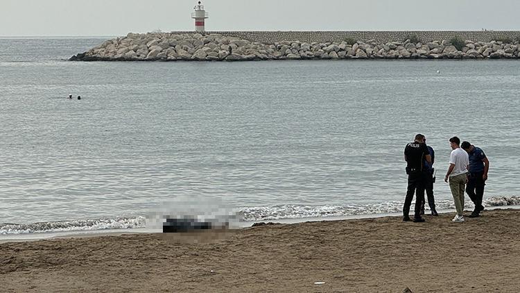 Mersin'de denize giren bir kişi boğularak yaşamını yitirdi