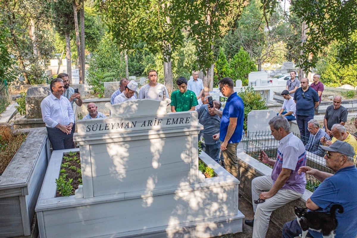 Siyasetçi ve Şair Süleyman Arif Emre Anıldı