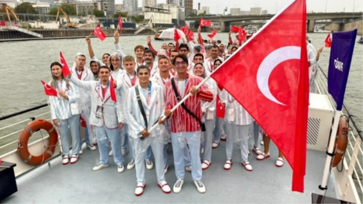 Türkiye'nin 2024 Paris Olimpiyat kıyafetlerini kim tasarladı? Türk sporcuların Olimpiyat kıyafetlerini kim, hangi tasarımcı yaptı?