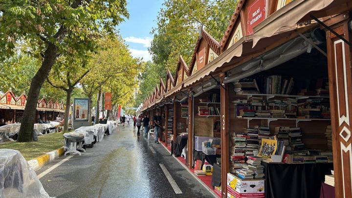 Beylikdüzü’nde sahaf festivali: 1 Eylül'de sona erecek