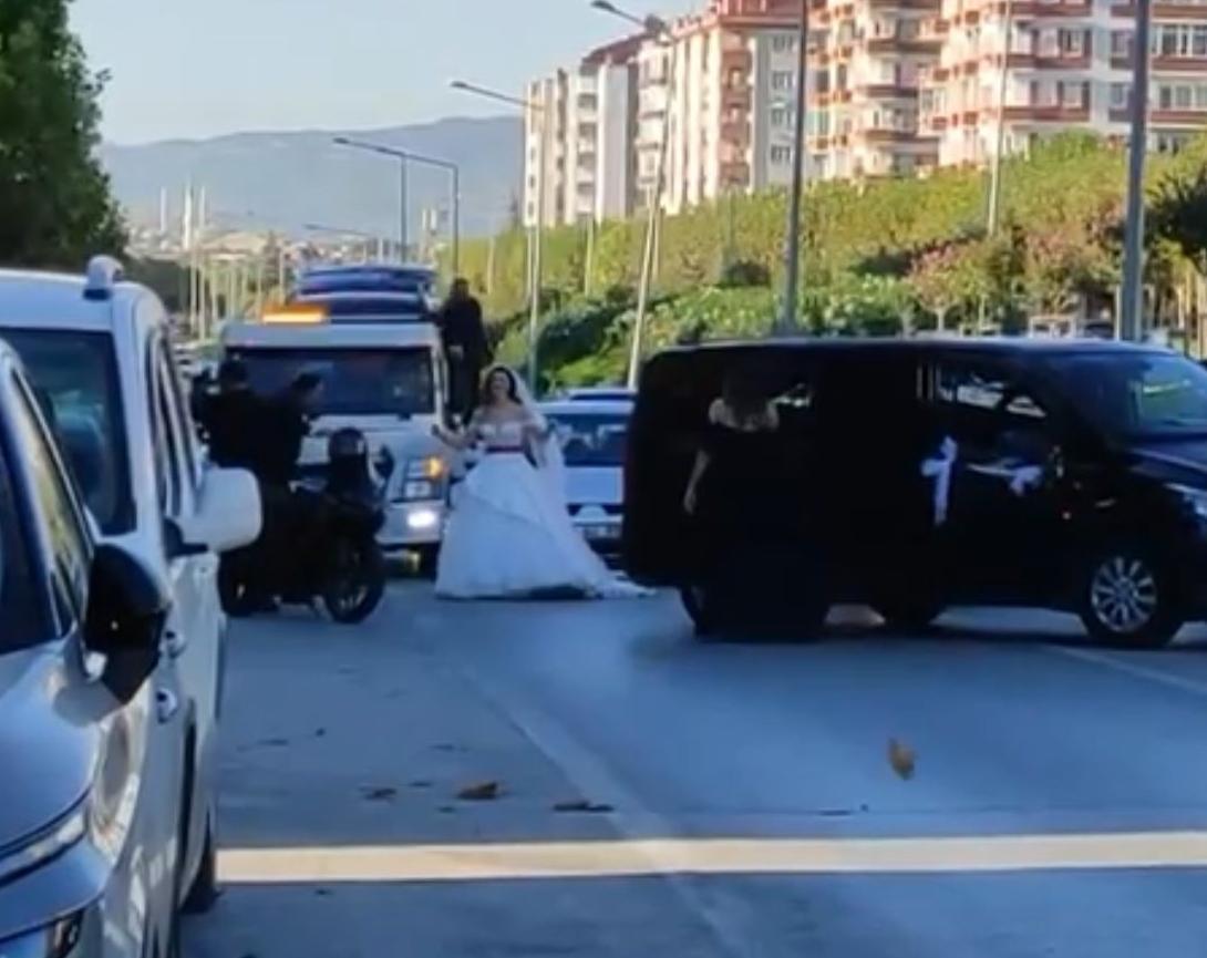 Bursa'da düğün konvoyu terörü.. Yine dakikalarca yolu kestiler