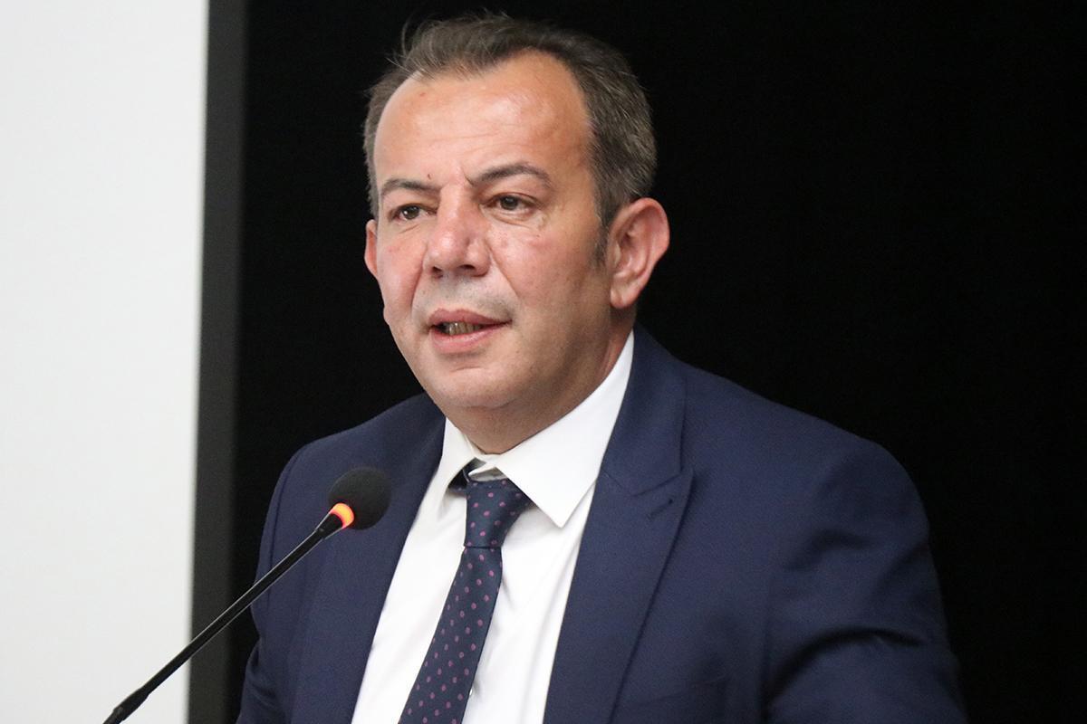 CHP Yüksek Disiplin Kurulu'ndan Tanju Özcan'a 'kınama cezası'