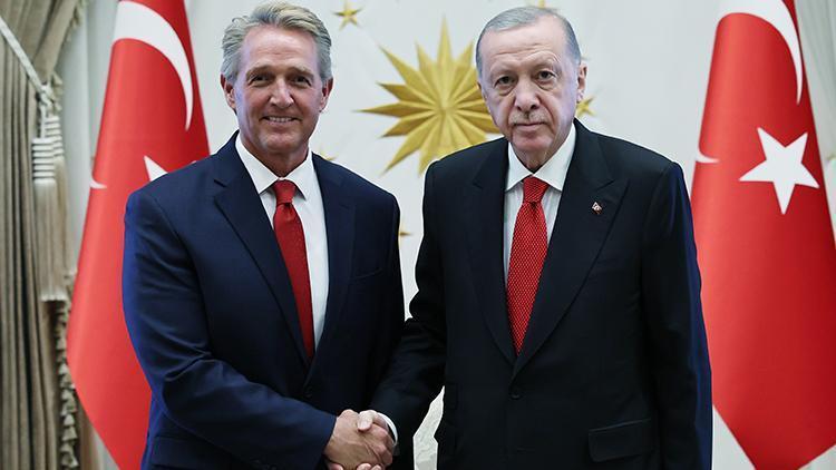 Cumhurbaşkanı Recep Tayyip Erdoğan, ABD Büyükelçisi Flake'i kabul etti