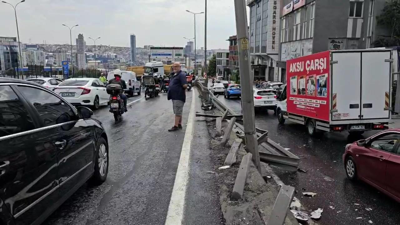 D-100'de kaza! Ankara yönü trafiğe kapatıldı