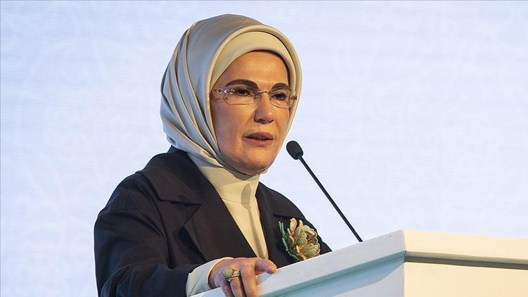 Emine Erdoğan'dan Malazgirt Zaferi mesajı