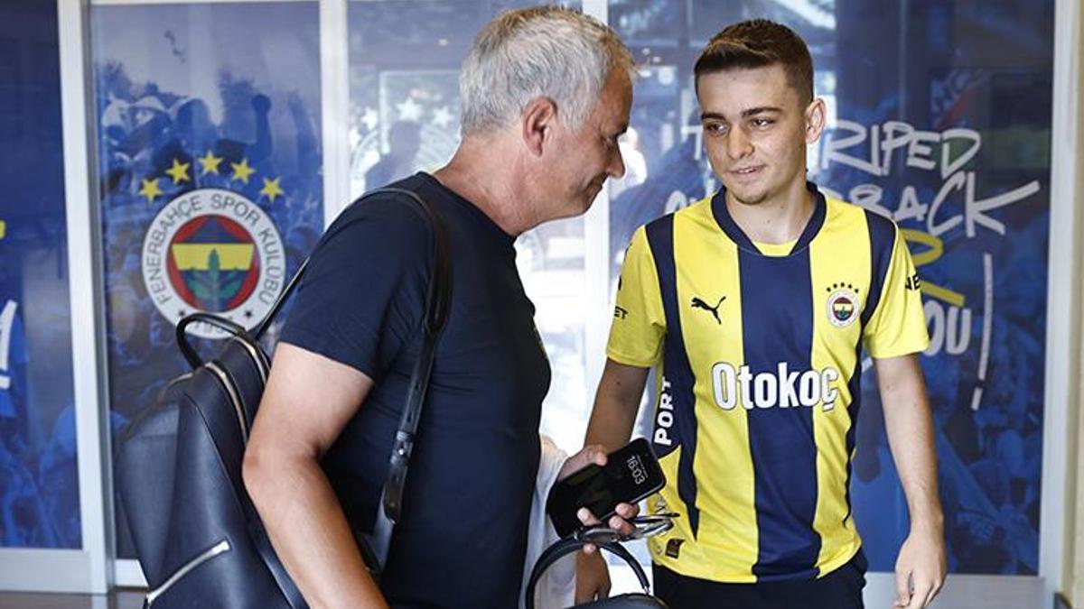 Fenerbahçe antrenmanına özel misafir