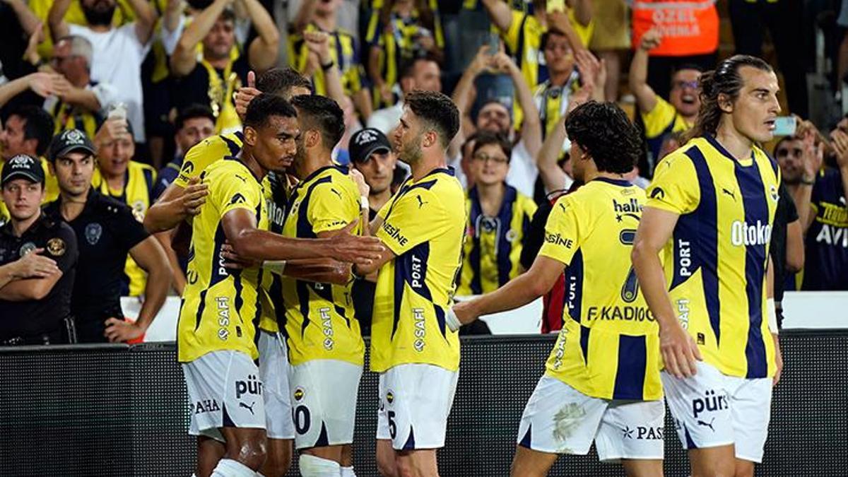 Fenerbahçe'den Lille maçı öncesi taraftarlarına mesaj