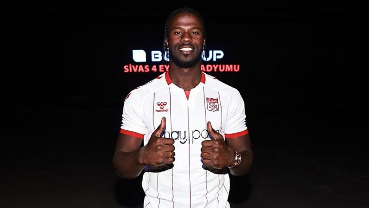 Sivasspor Keita Balde'ye imzayı attırdı