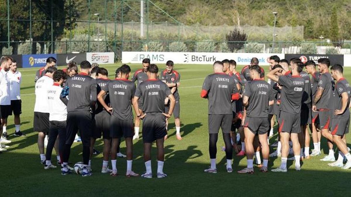 A Milli Futbol Takımı, Galler maçının hazırlıklarını sürdürdü