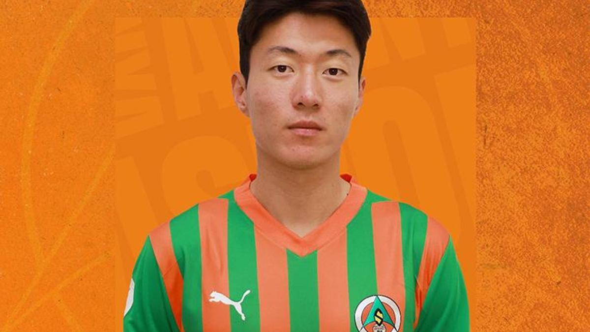 Alanyaspor'a Koreli golcü: Ui-jo Hwang