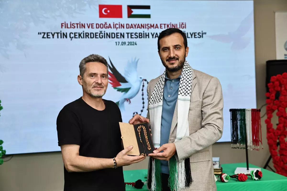 Bağcılar Belediyesi'nden Filistin’e Destek: Zeytin Çekirdeklerinden Tespih Yapımı