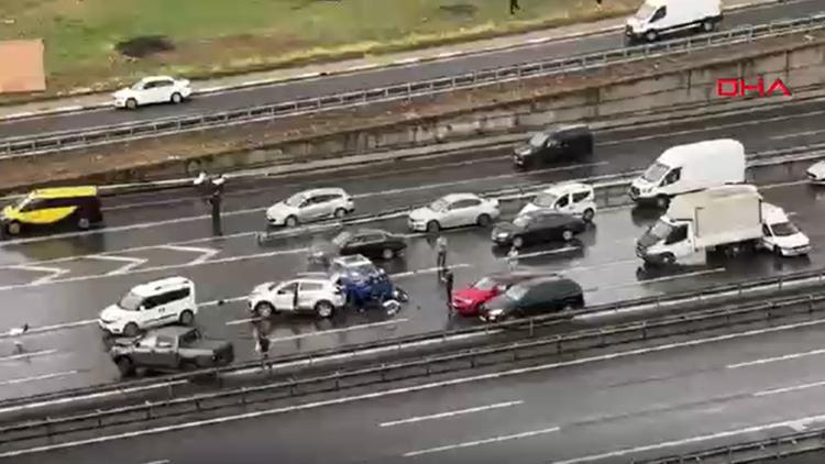 Bağcılar'da zincirleme trafik kazası! Ölü ve yaralılar var