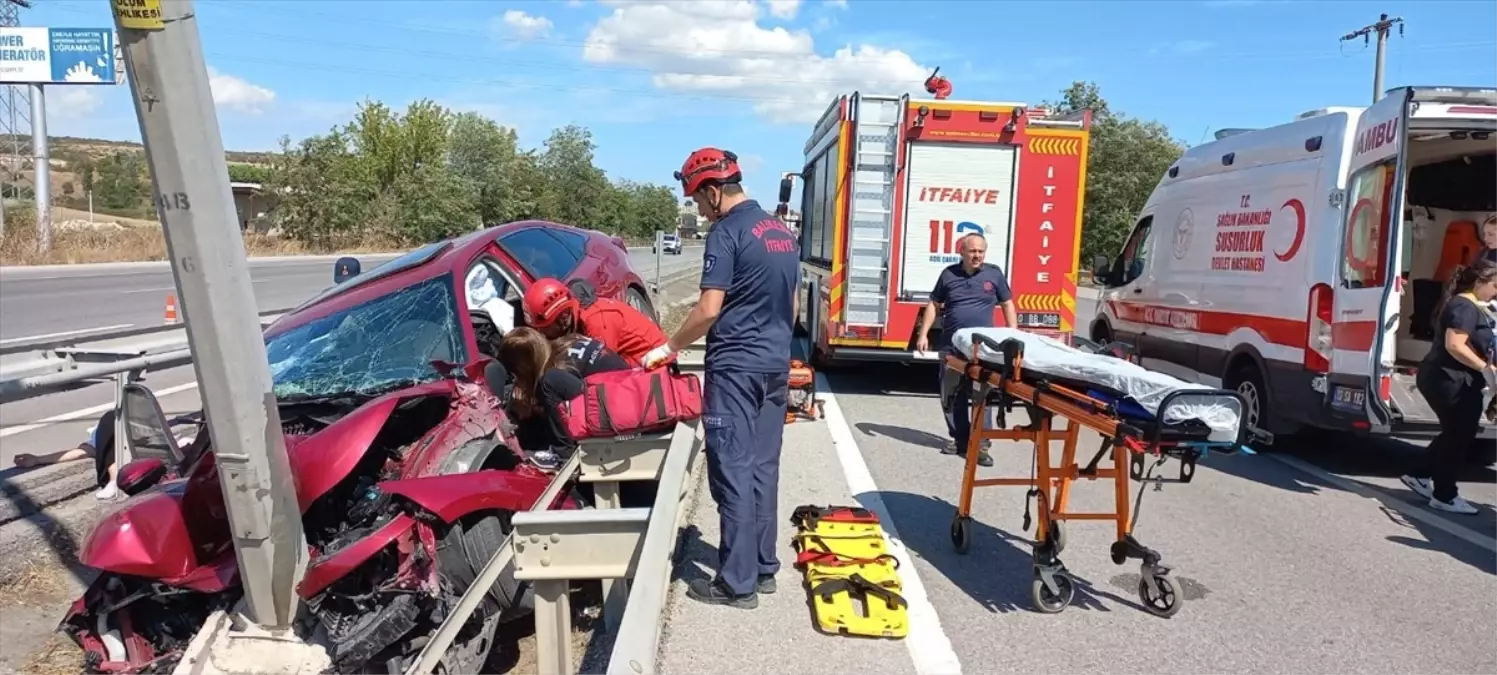 Balıkesir'de kaza: 1 ölü, 2 yaralı