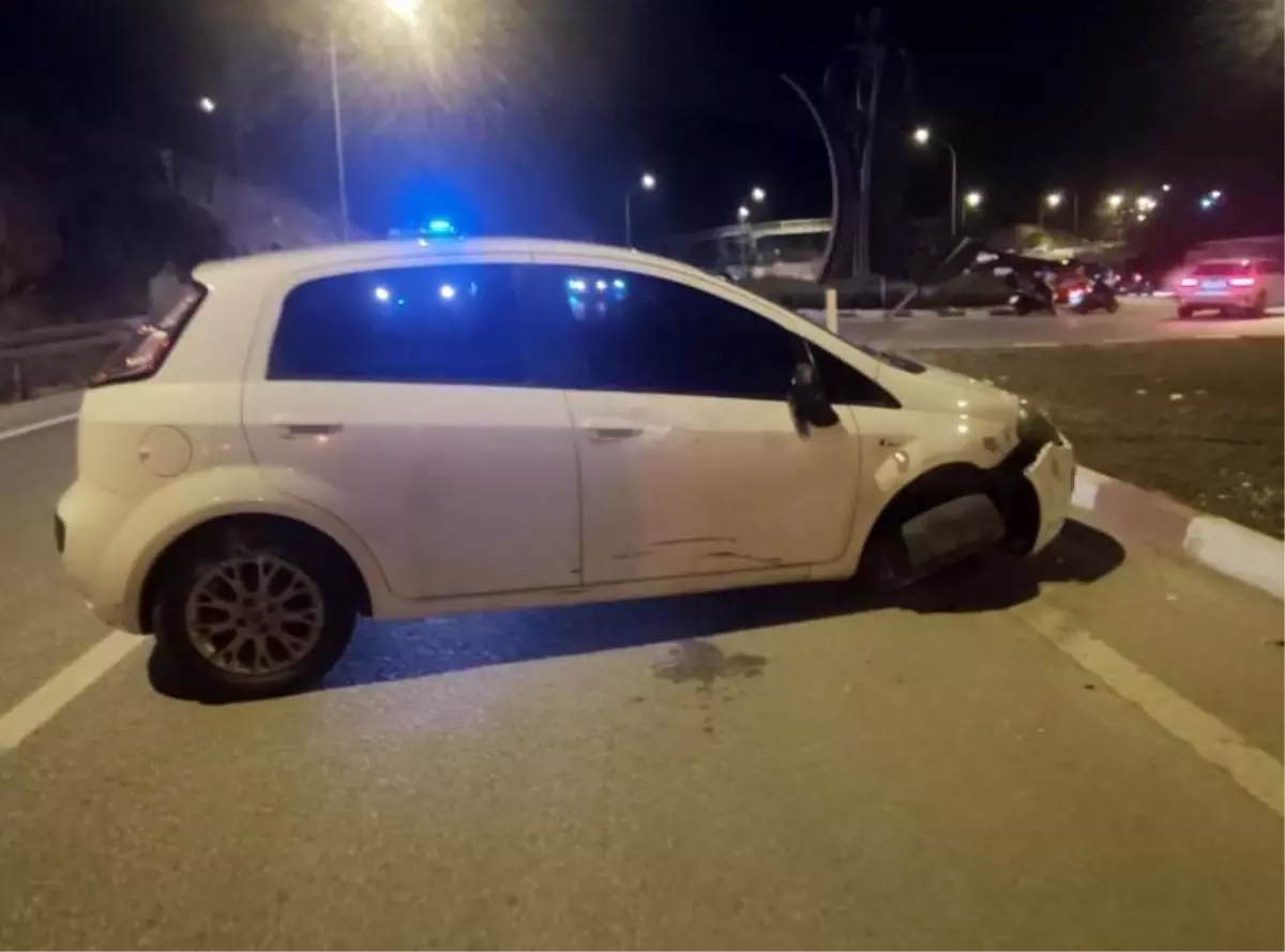 Bilecik'te Otomobilin Çarptığı Motosiklet Sürücüsü Yaralandı