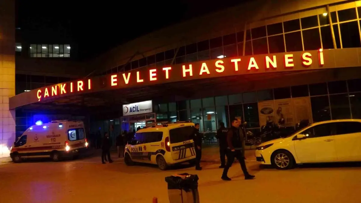 Çankırı'da Otomobil Takla Attı: 2 Kişi Yaralandı