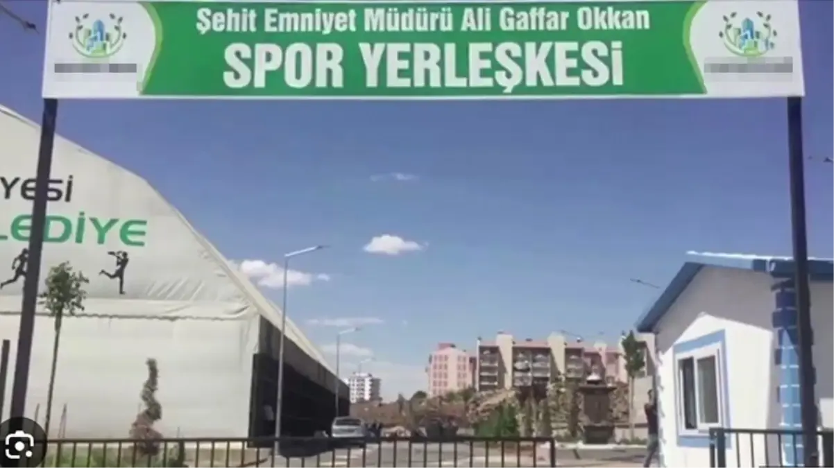 Diyarbakır'da Kayapınar Belediyesi'nden skandal karar! Gaffar Okkan'ın ismini tabeladan sildiler