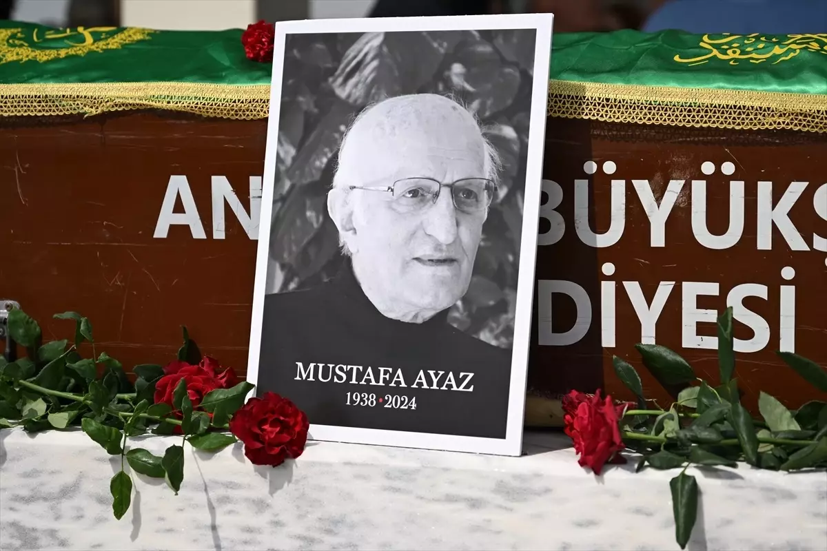 Duayen Ressam Mustafa Ayaz Son Yolculuğuna Uğurlandı