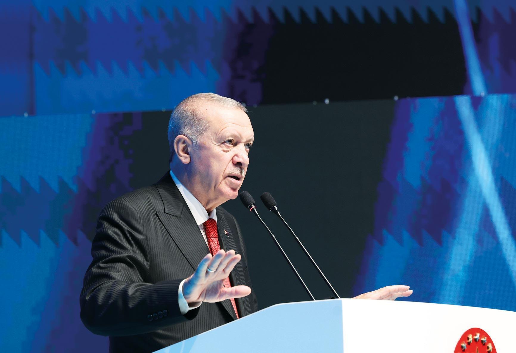 Erdoğan: Irkçılık tuzağının merkez üssü sanal alem