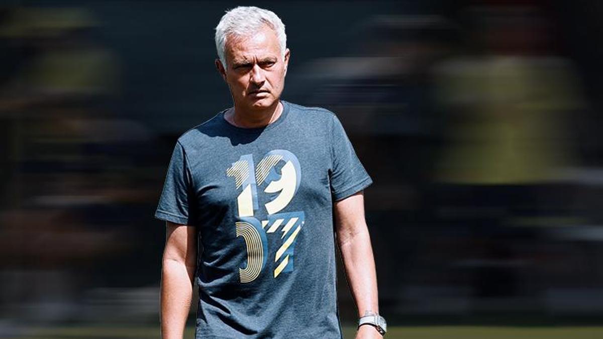 Fenerbahçe'ye Jose Mourinho'dan 2 yeni sol bek! B planı hazır...