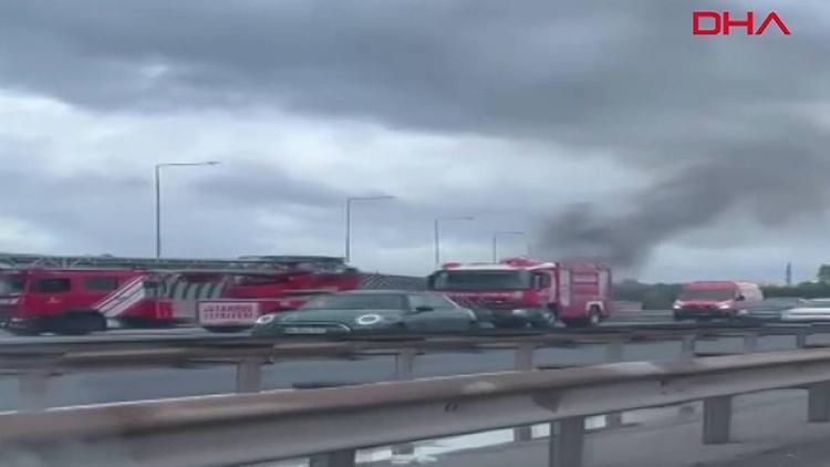 İstanbul'da TEM'de TIR yangını: Ekipler müdahale ediyor