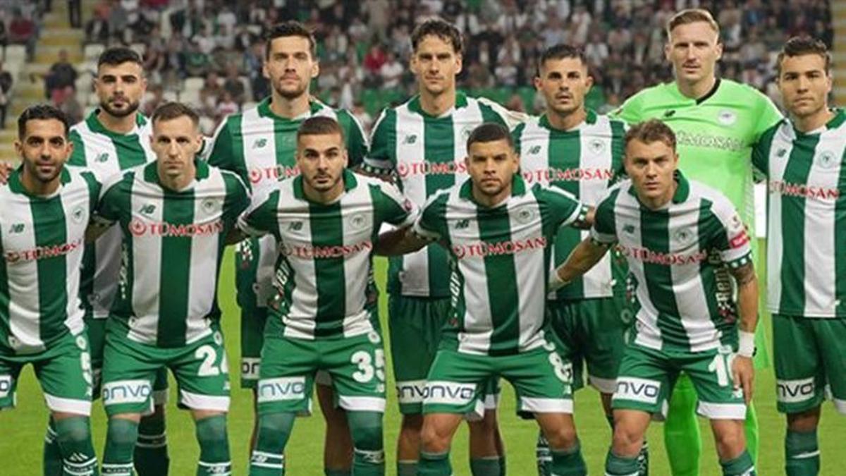 Konyaspor'da 17 ayrılık, 18 imza