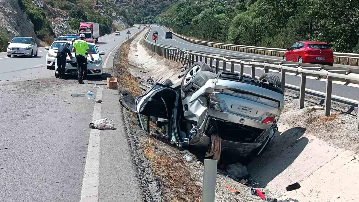 Kütahya'da Zincirleme Trafik Kazası: 6 Kişi Yaralandı