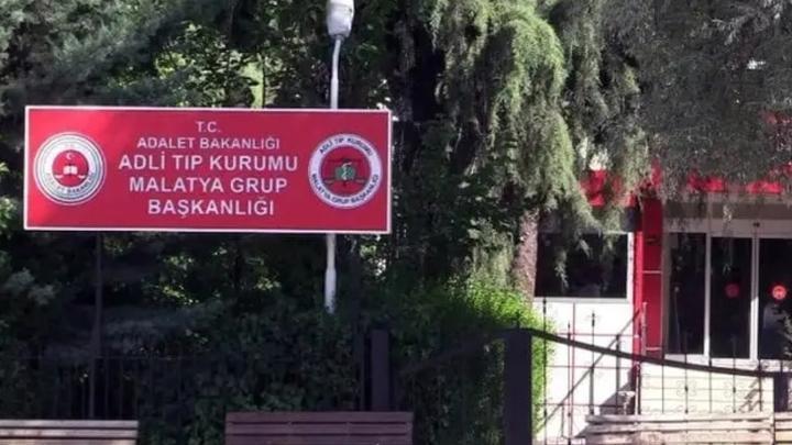 Malatya'da kötü koku ihbarı: Ağır hasarlı binada cesedi bulundu bulundu